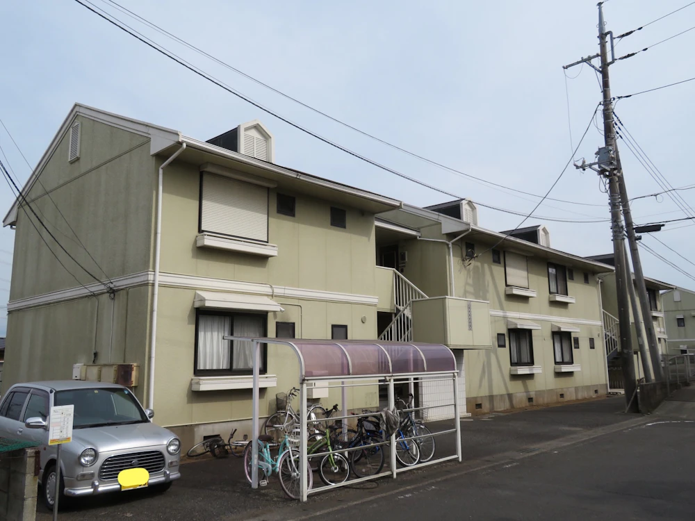 牛久市上柏田 大和ハウスのアパートの屋根・外壁塗装 施工前