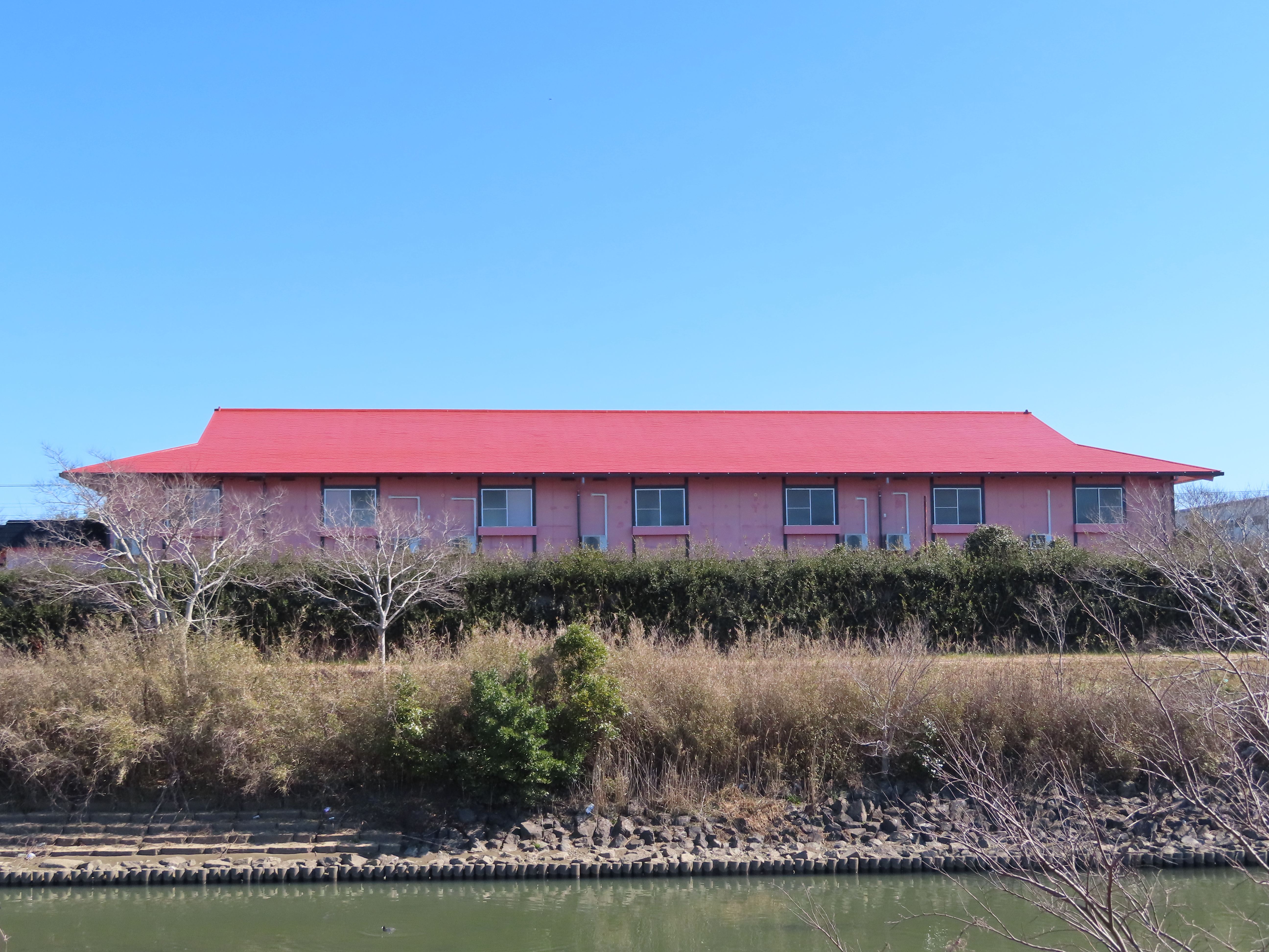 旭市 ホテルの屋根の塗装
