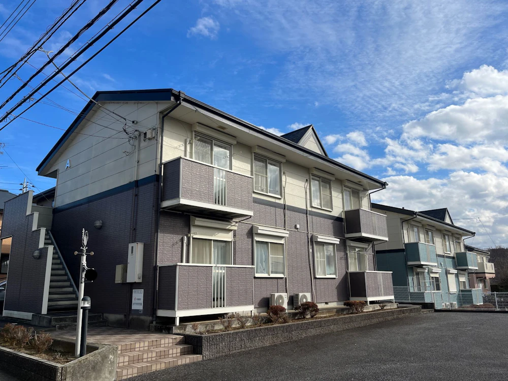 龍ケ崎市 大東建託のアパートの屋根・外壁塗装・棟板金工事 施工前