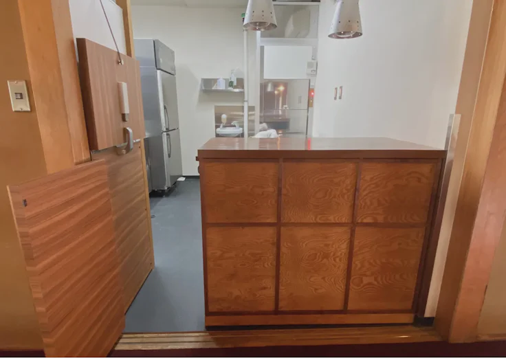 キッチン配膳カウンター 設置工事