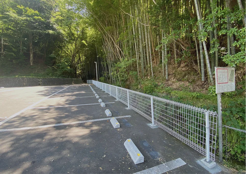 駐車場 フェンス設置工事 - 画像3