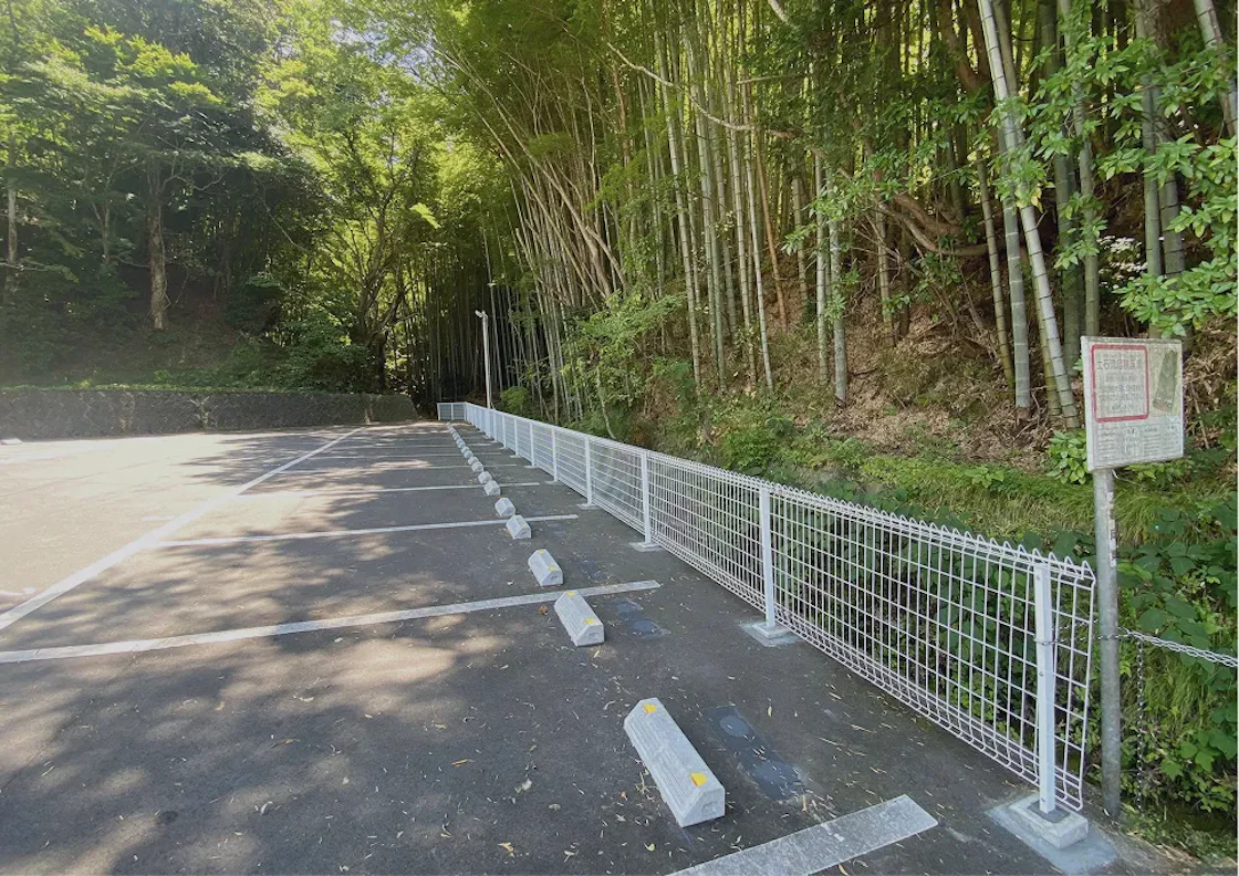 駐車場 フェンス設置工事 - 画像3