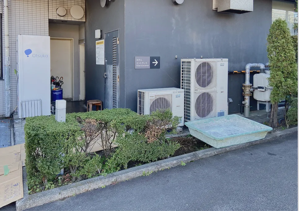 ドーミーイン三島　日隠しフェンス - 画像2