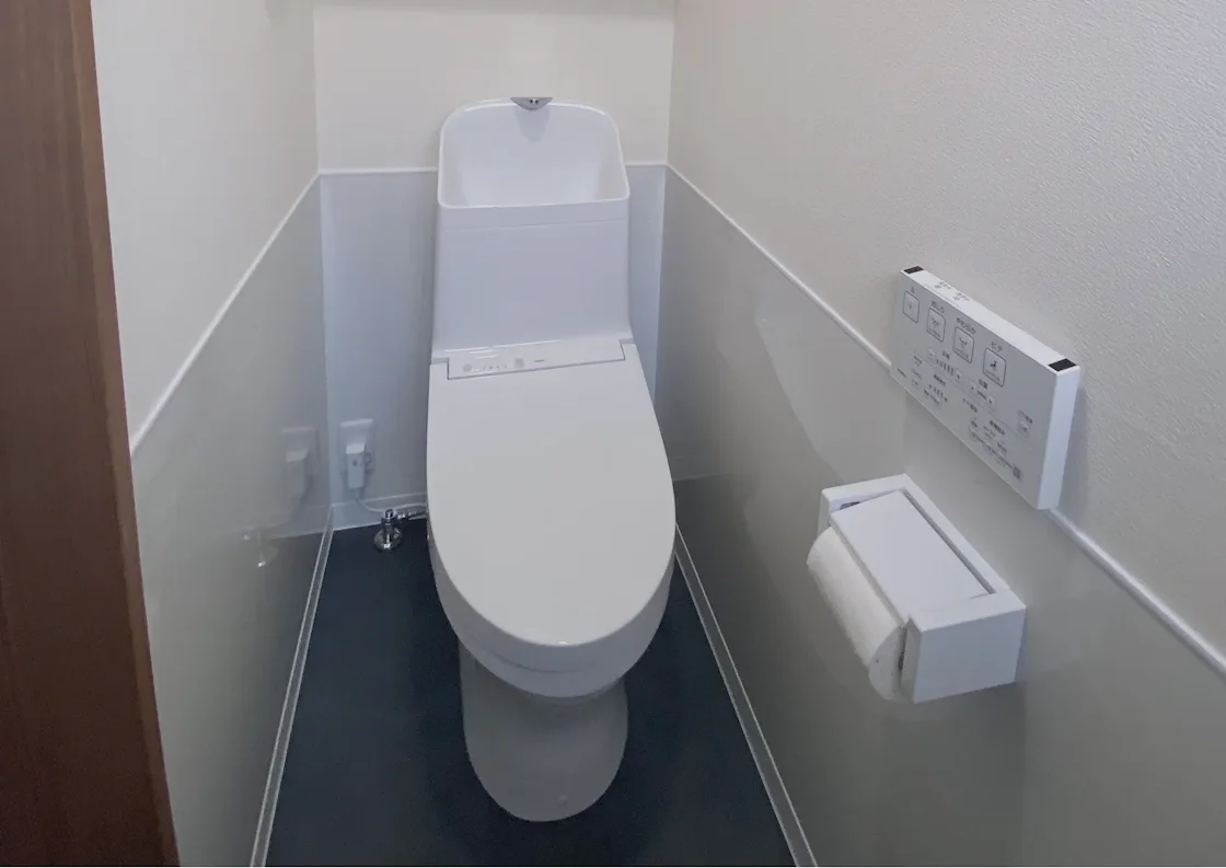 T様邸 トイレ改修 - 画像1