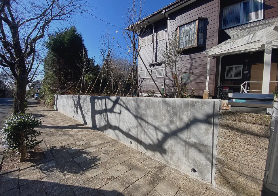 E様邸 擁壁・植栽工事 - 画像3