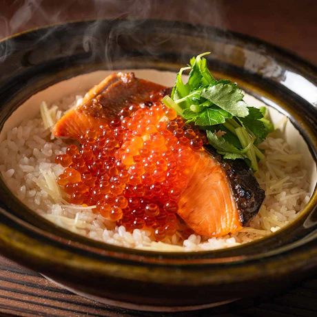 塚田の土鍋ご飯　ー銀王といくらー