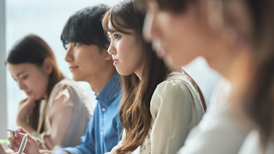 法学未修者があげた「良くなかった」授業　「学説中心で判例をほとんど教えない」「速すぎて追いつけない」