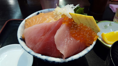 【リピート不可避】仙台の場外杜の市場で食った海鮮丼が旨すぎた件