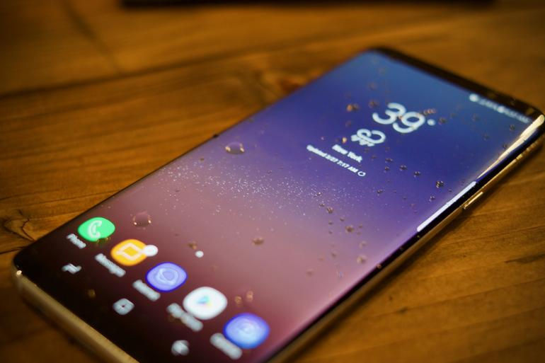 大人気スマホ「Galaxy S8」のガチレビュー！１か月使い倒して感じたメリットとデメリットについて徹底解説する