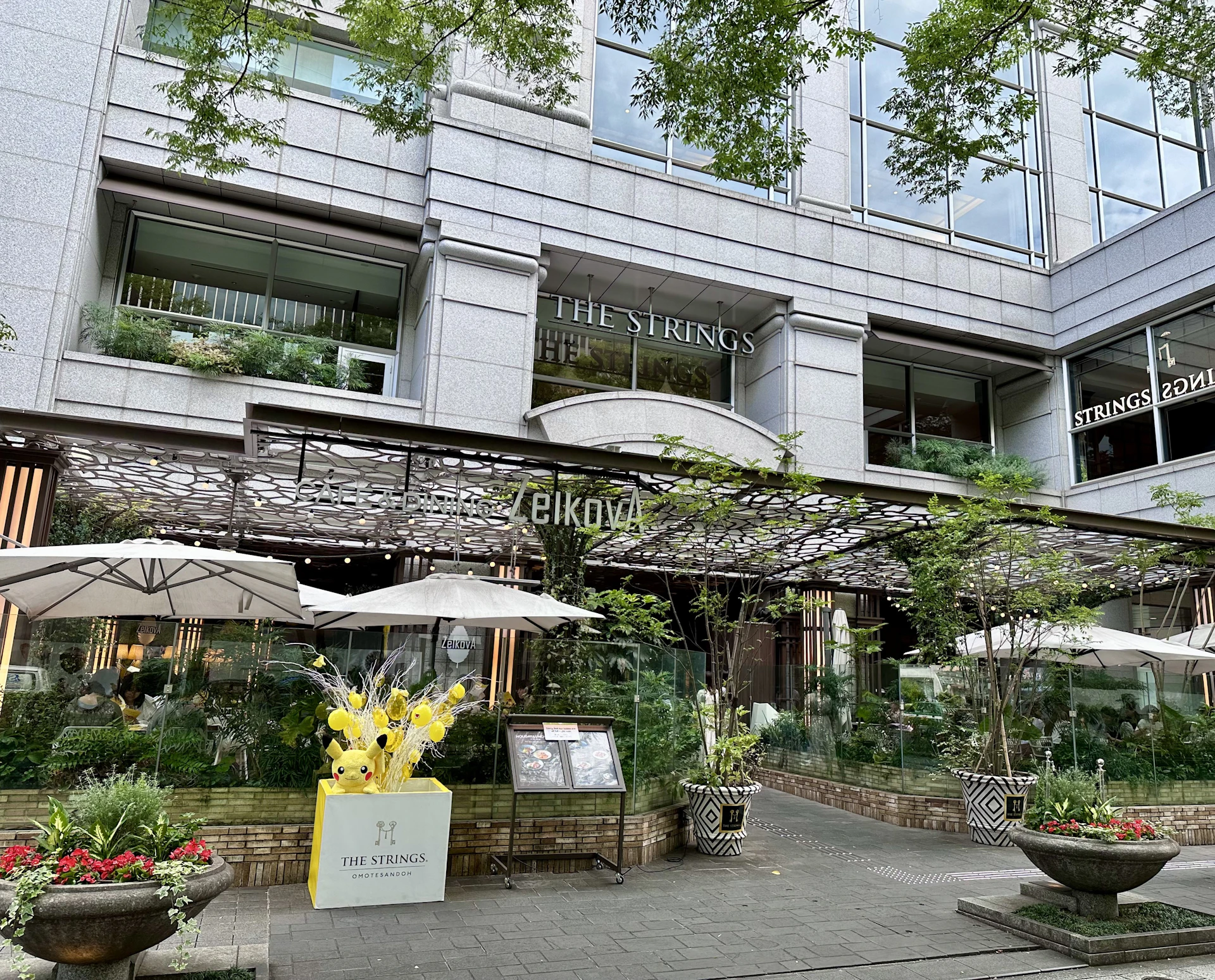 イベント会場の外観写真