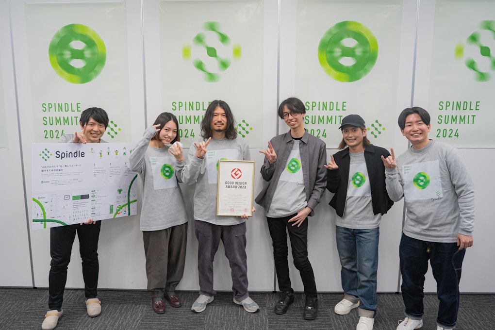 ケースに入っているSpindleコイン1つと手渡し用に準備されたSpindleコインが複数個