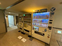 4階西側フロア工事のため、4F自動販売機を一時的に移動しています。