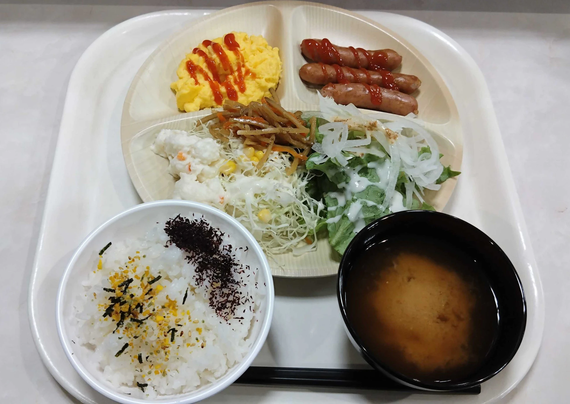 本日より朝食メニューに和食が追加されました