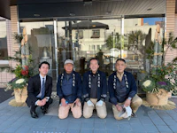 今年も白鳥庭園さんにホテル入口に門松を設置頂きました。