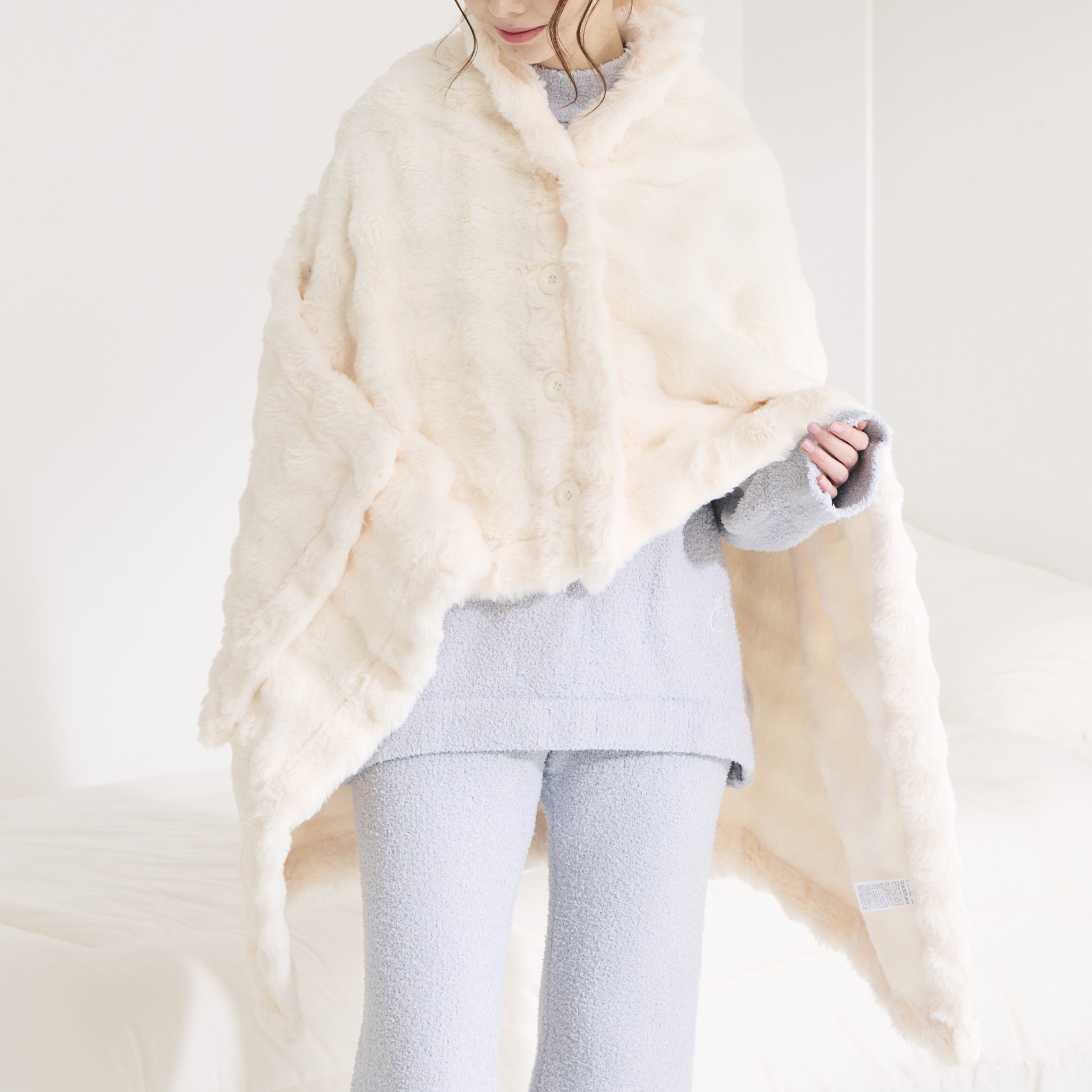 エコファー 4WAYポンチョ L 各3,900円