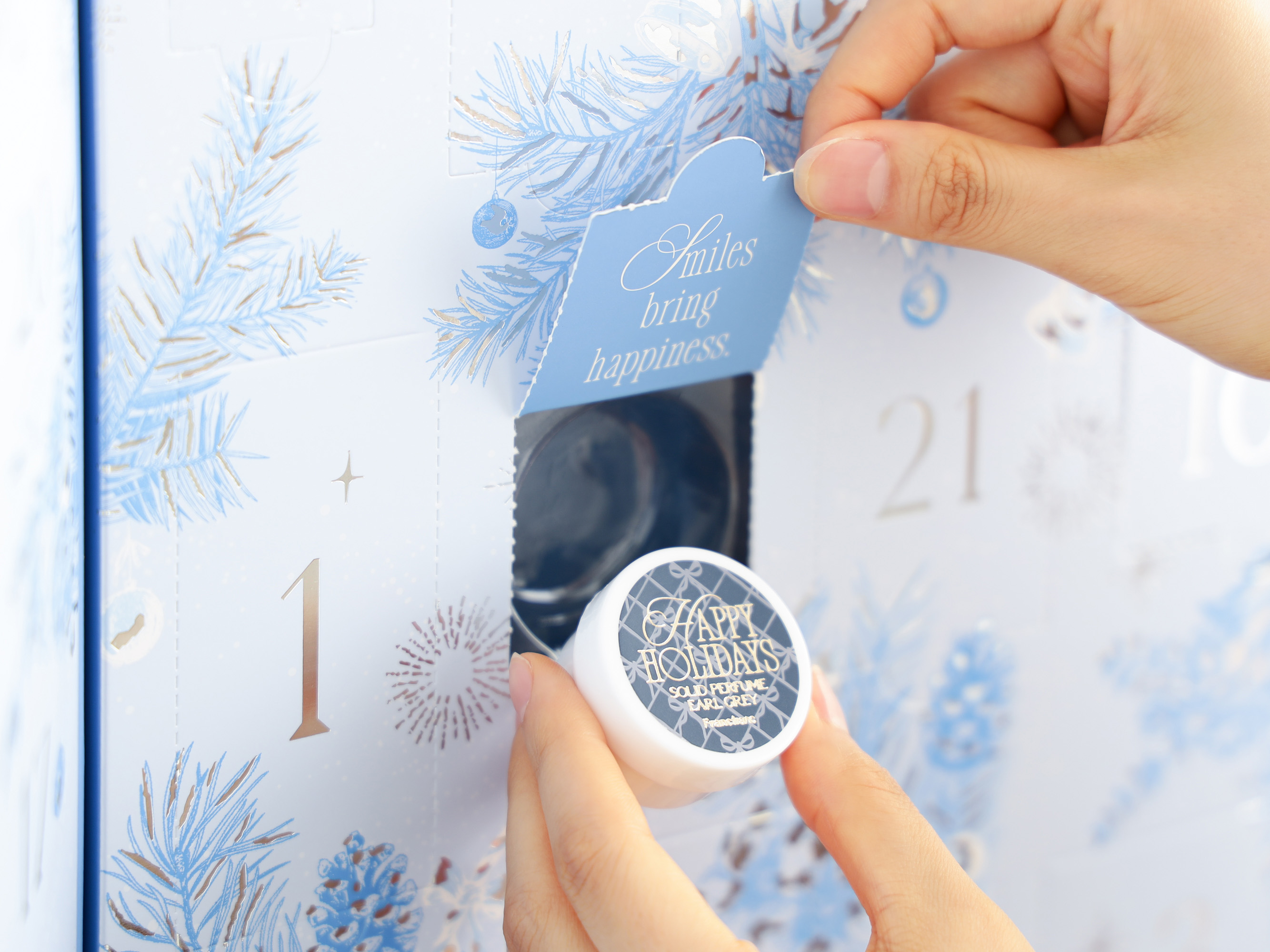 お部屋を飾りながら、心ときめくクリスマスに向けて理想の自分に近づく