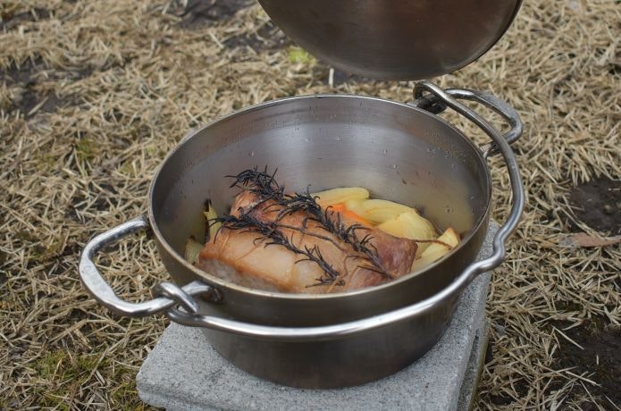 6707円 超安い品質 ダッチオーブン ホーロー キャンプ用品 オーブンロースト鍋