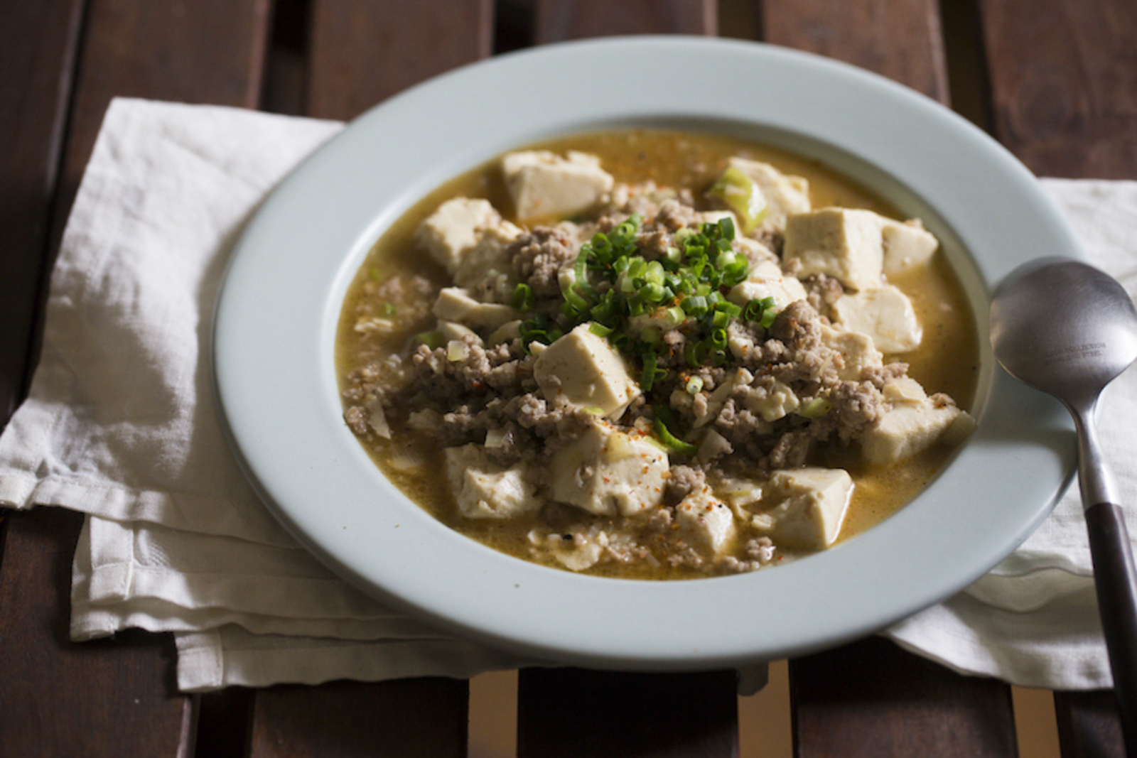 ほりにし麻婆豆腐 | ソトレシピ｜キャンプ飯からご当地グルメまで