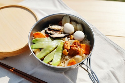 アウトドア料理で6WAYな「シェラどんぶり&お釜ヘッド」が