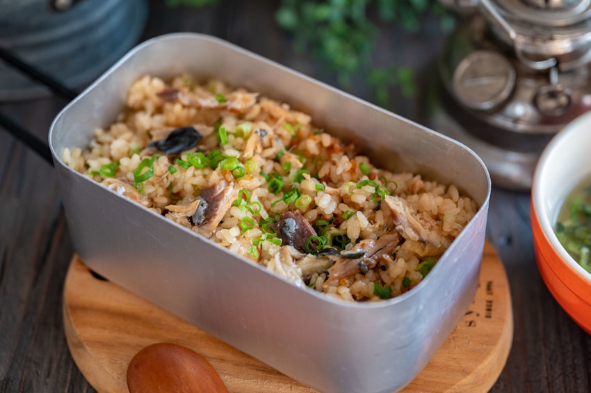メスティンで作った炊き込みご飯