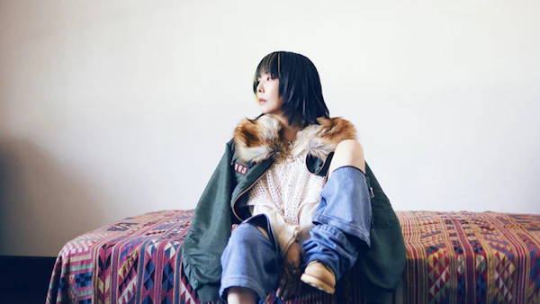 aiko、17thアルバム『最後に熱い日々を狂わしき想いで』収録内容発表