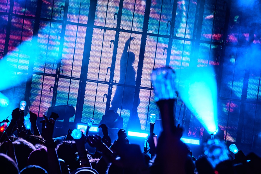 Ado、米フェス＜Lollapalooza 2026＞AIRBNBステージのトリで初出演