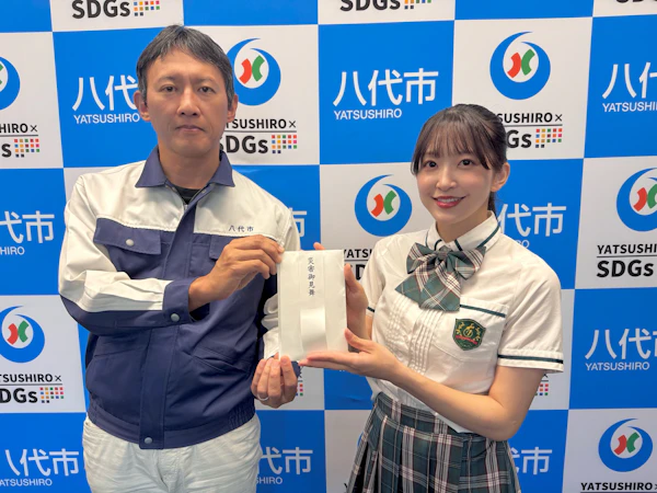 防災士アイドル松井祐香里、熊本地震被災地へ義援金50万円を届ける