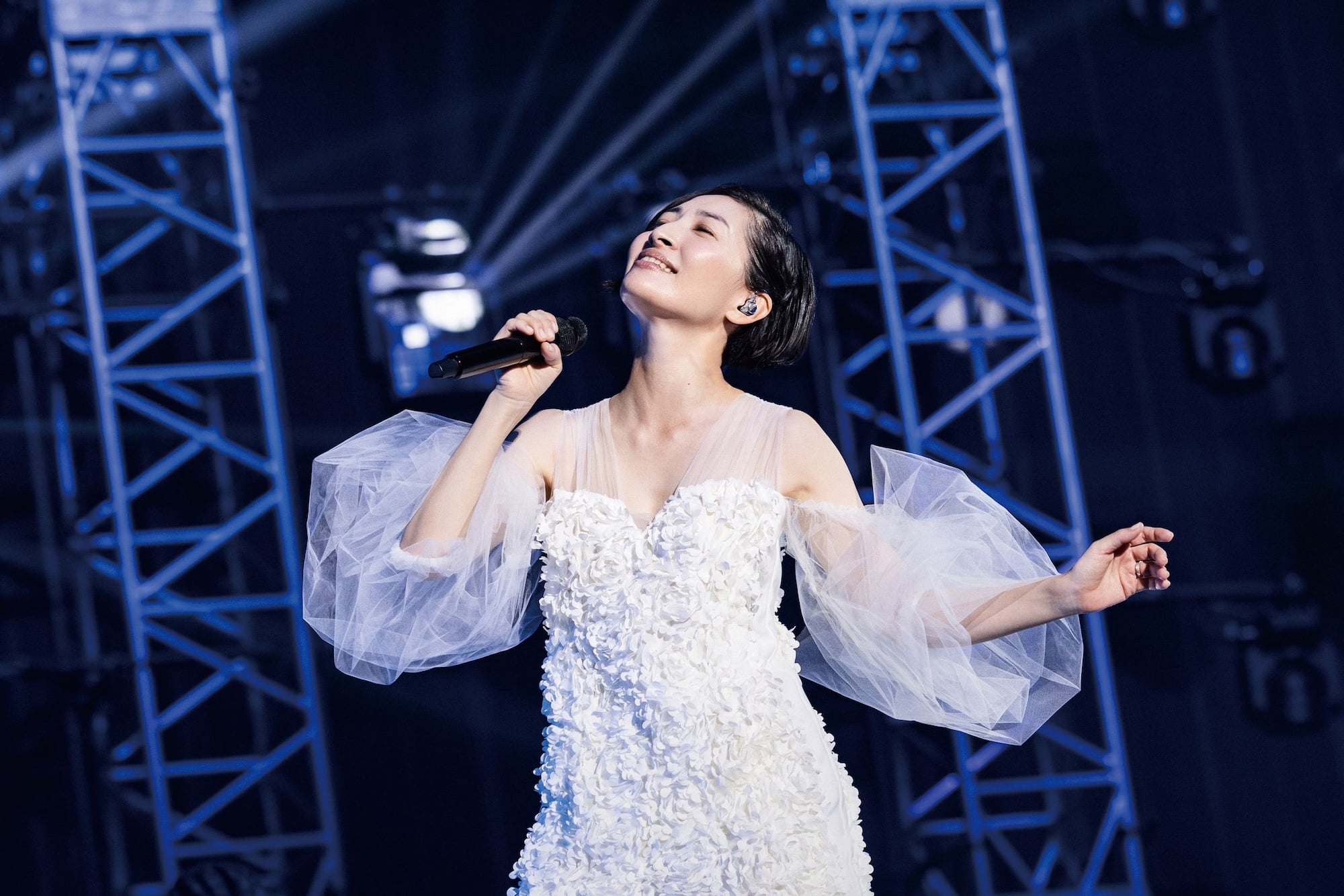 坂本真綾、30周年記念ライブの映像作品を12月リリース