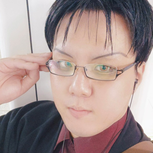 志葉里佳