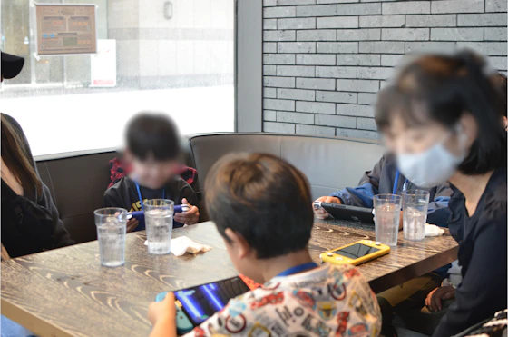 福岡県北九州市にある「DELTA Village」にて「eスポーツ＆ゲームクリエイターCAMP」が開催されたときの様子