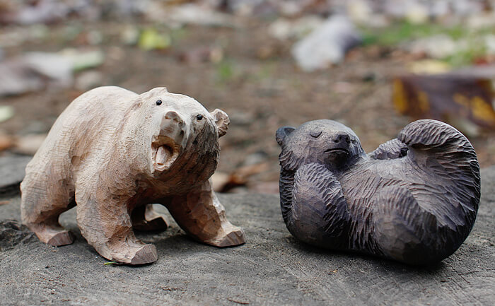 気に入った熊を2匹買って帰りました