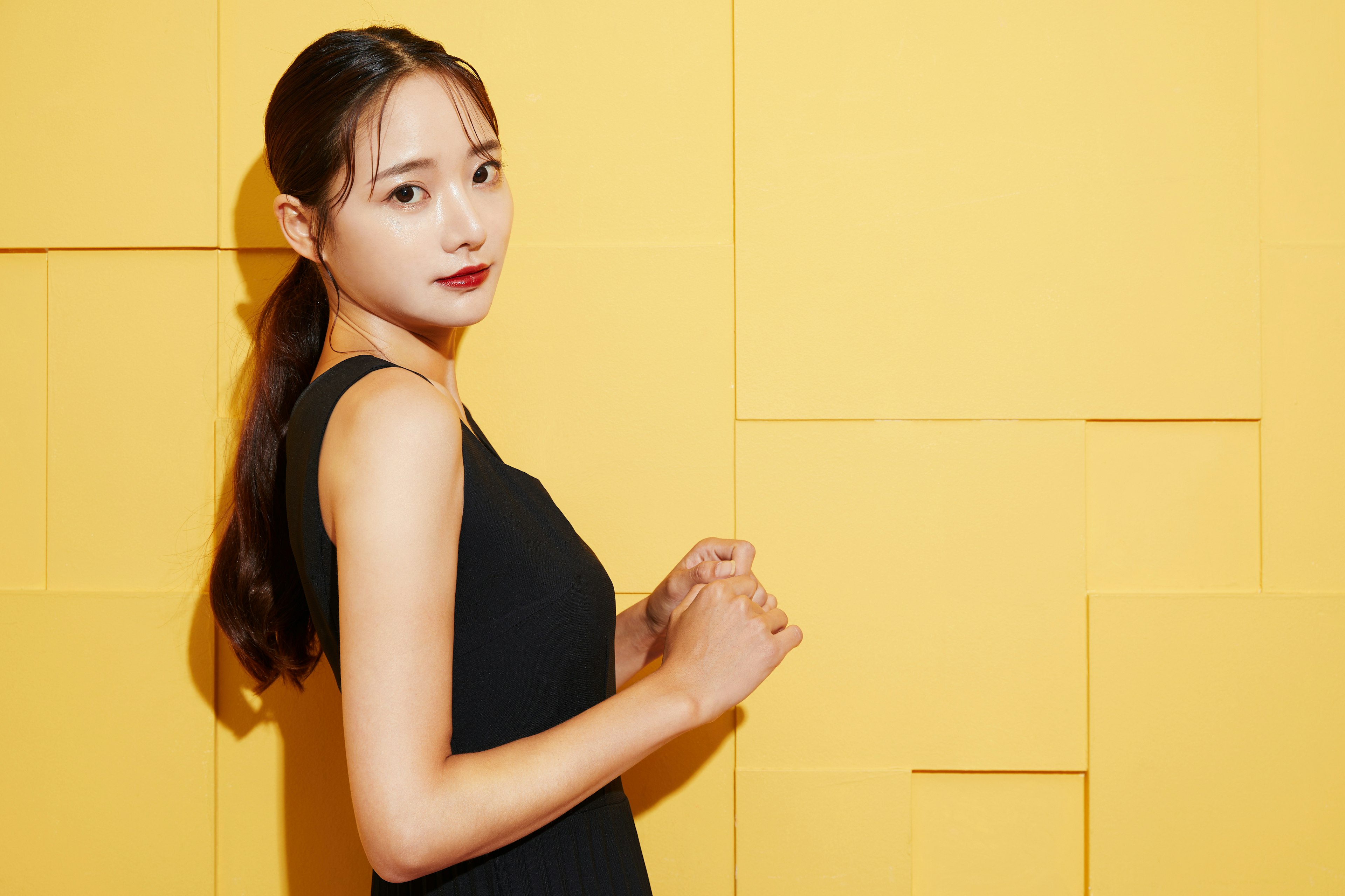 【医師監修】脂肪冷却vs脂肪吸引・安全性と効果を徹底比較!