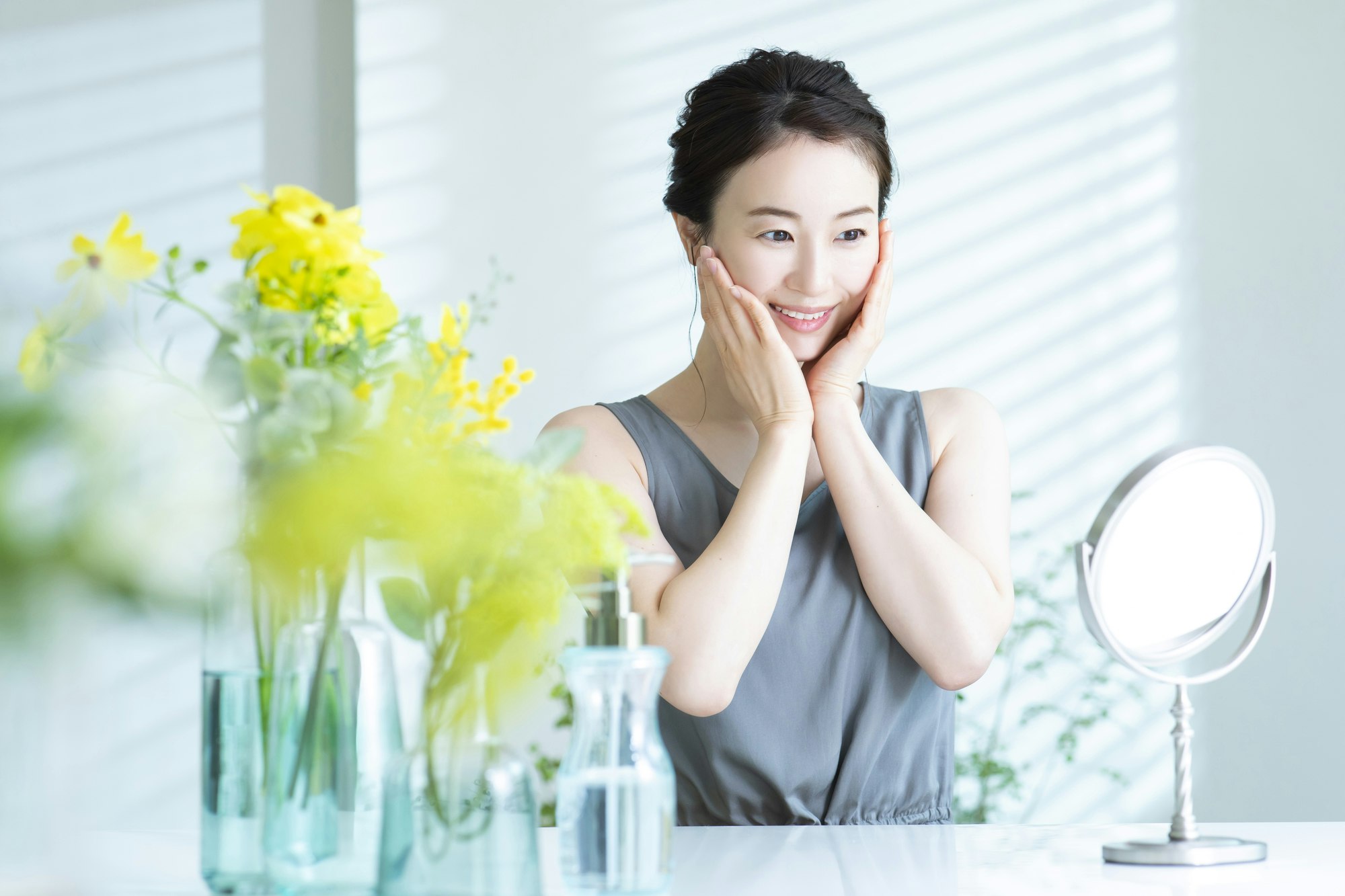 肌質改善するには?肌トラブルの原因や効果的な治療方法