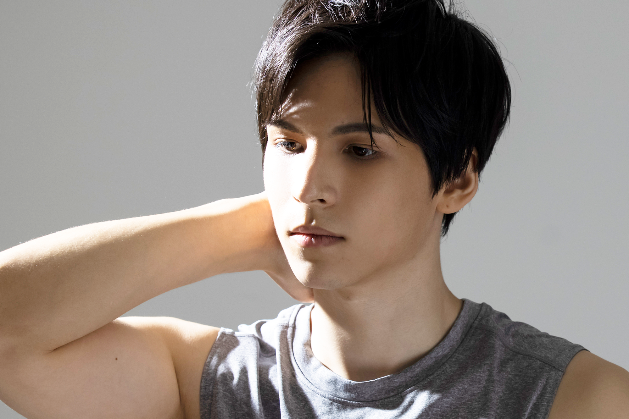 男性の体臭とは?においの種類と対策