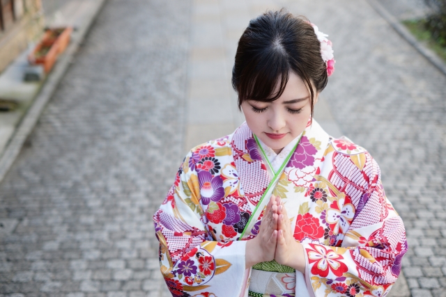 Japanese kimono | Explaining the history and types of patterns