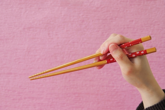 About Japanese chopstick culture and how to hold chopsticks