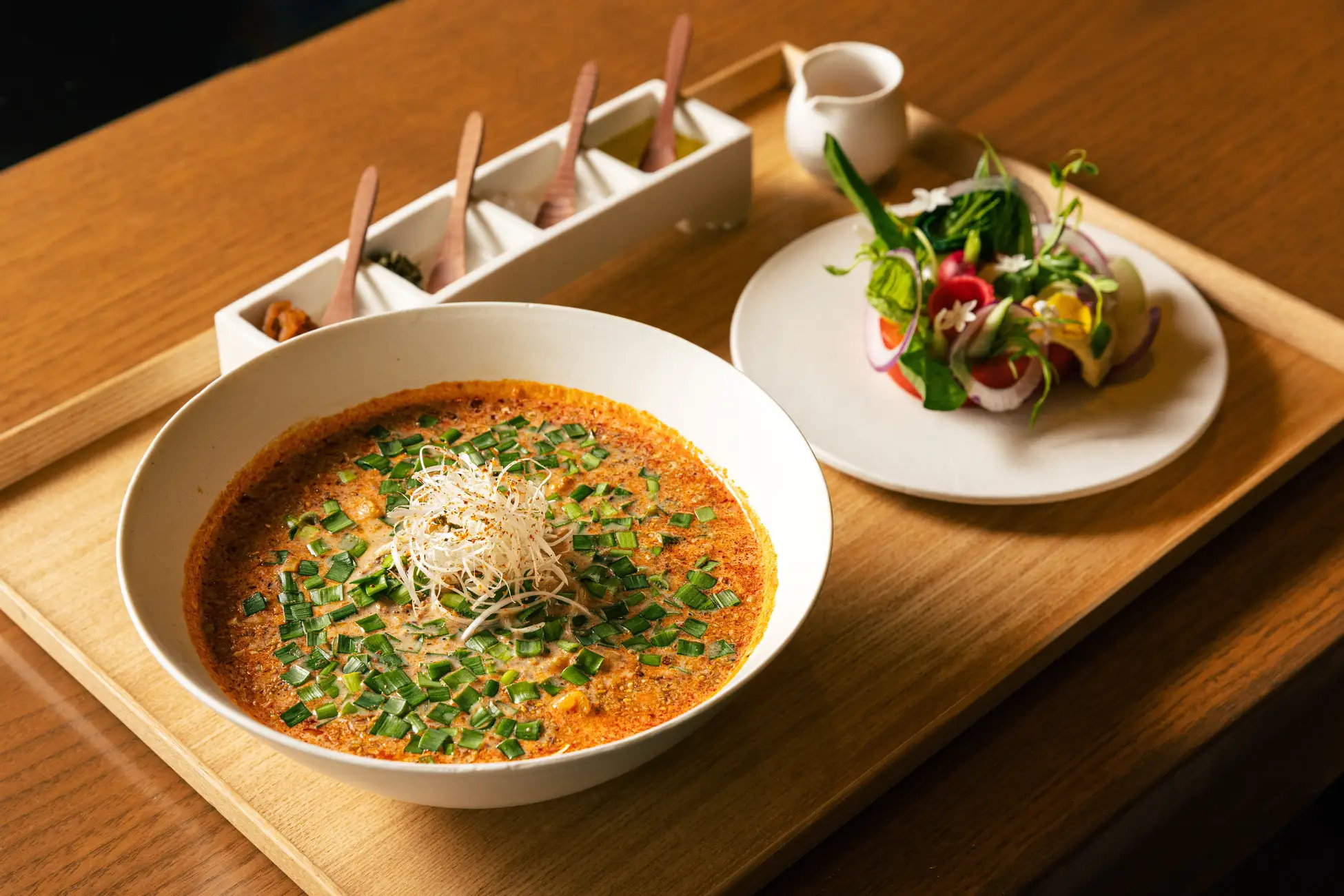 新感覚ヴィーガンラーメン「日光 豆乳担々麺」がザ・リッツ・カールトン日光で登場