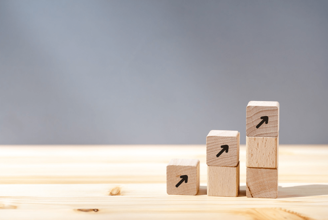 人員配置が報酬にどう影響する？加算・減算の仕組み