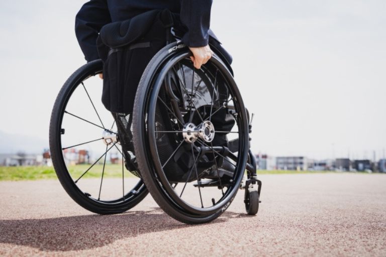 【ケース別】共同生活援助の人員配置シミュレーション