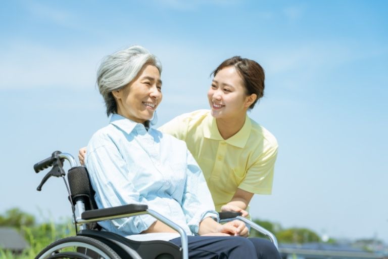 障害グループホームの人員配置で失敗しないためのコツ