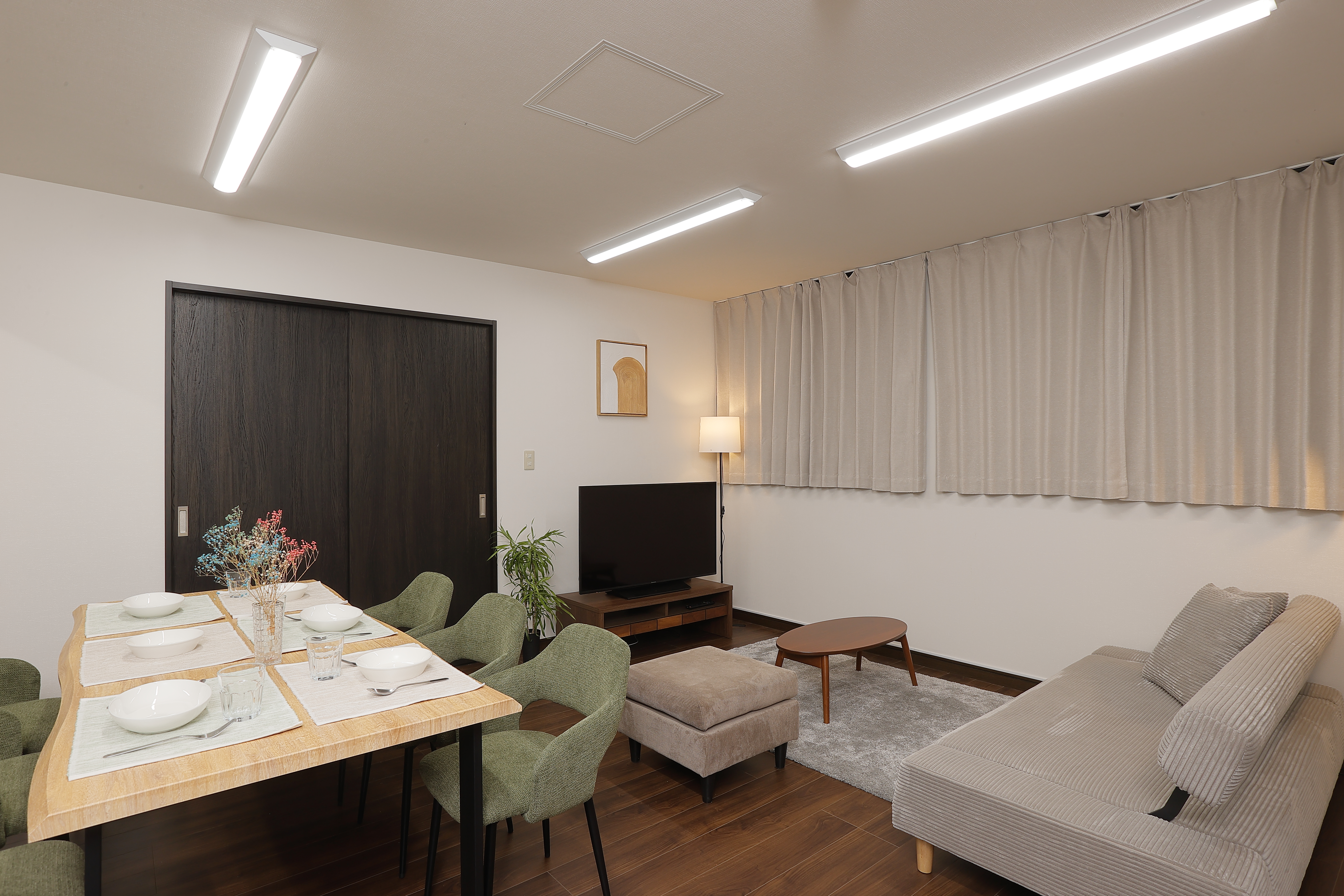 リビングダイニング