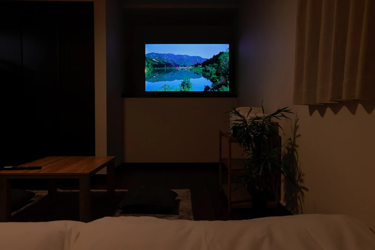 ベッドルーム・テレビ
