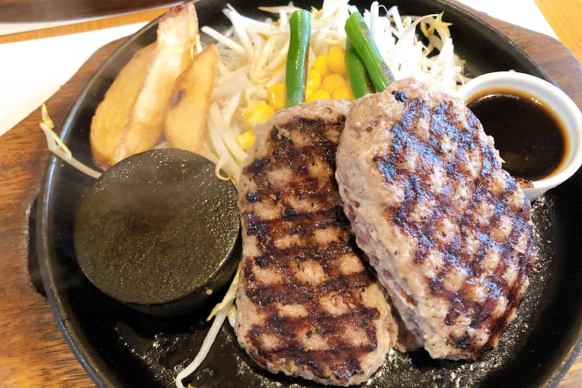 逸品堂のハンバーグダブル240gポン酢