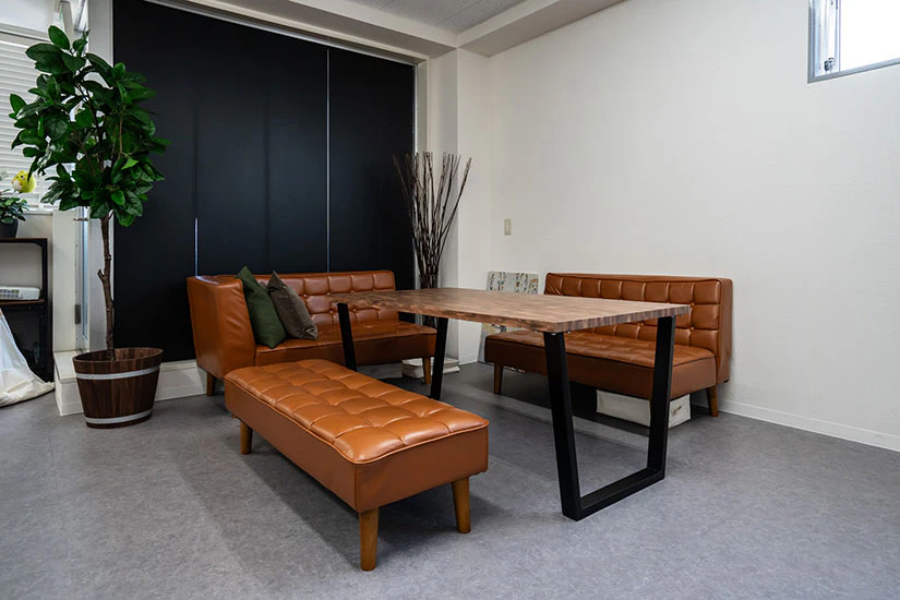 ノベルティのソファースペースの写真