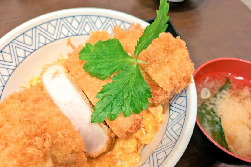 たちばなのかつ丼