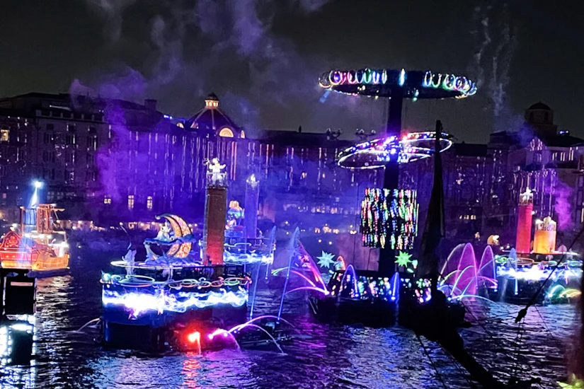 ディズニーシーのナイトショー、ビリーヴ!〜シー・オブ・ドリームス〜の写真