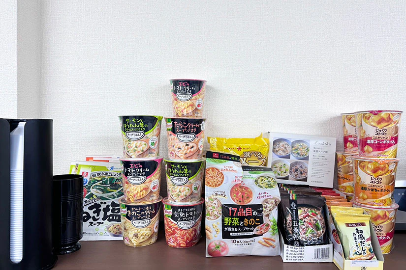 ノベルティのオフィスにあるスープコーナー