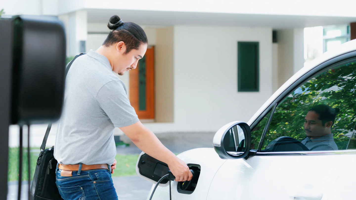 電気自動車は本当にエコなのか?走行時のゼロエミッションだけでは語れない環境性能とは