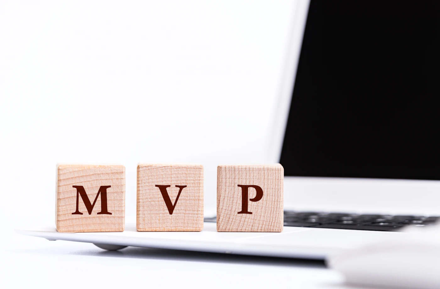 MVP開発とは?メリットなどの基本から活用ポイントまで徹底解説