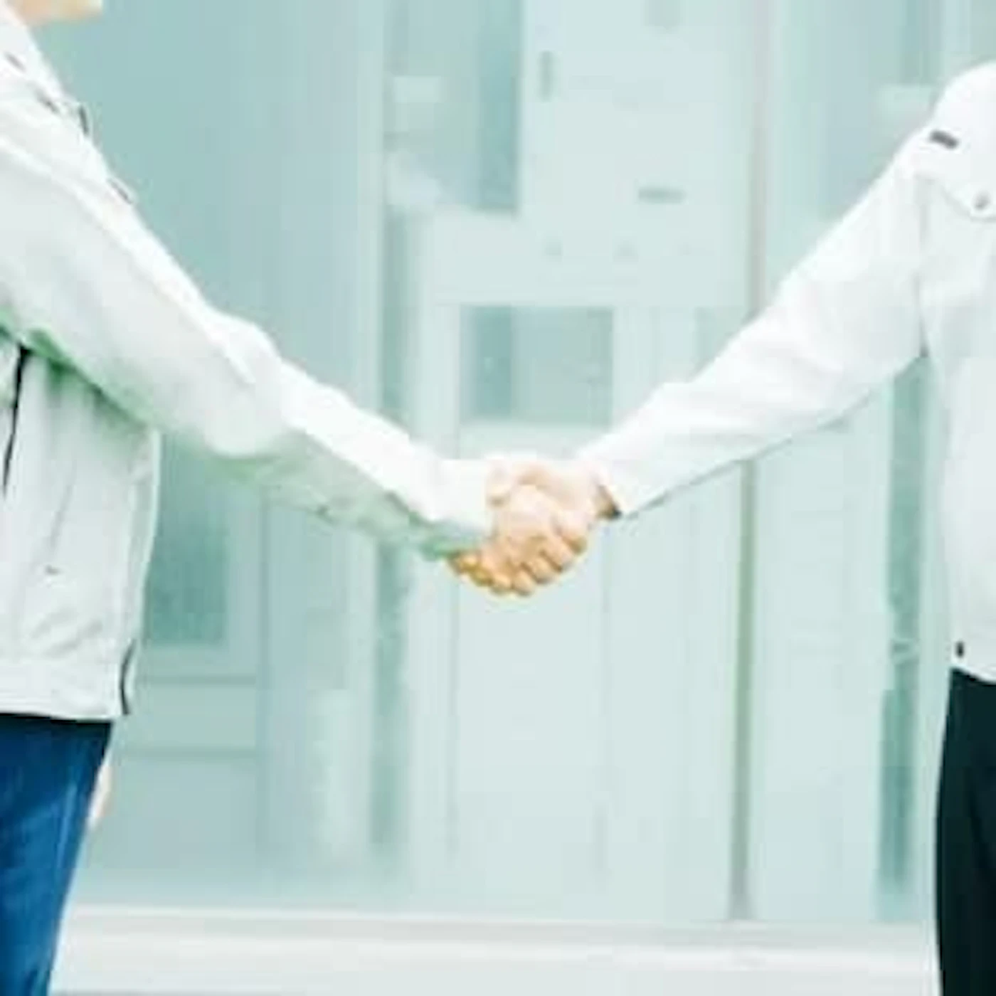 受託とは?委託や請負との違いについて解説